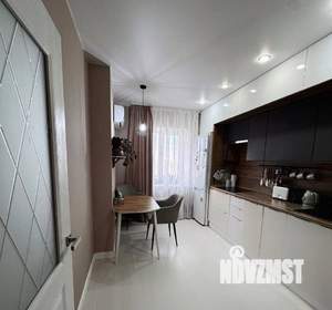 2-к квартира, вторичка, 57м2, 11/16 этаж