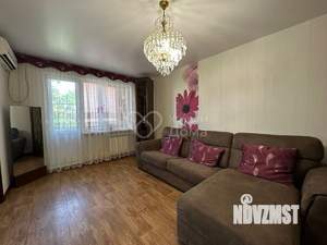 4-к квартира, вторичка, 61м2, 3/5 этаж