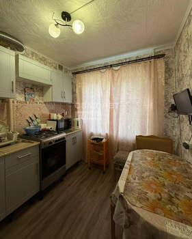 3-к квартира, вторичка, 58м2, 1/5 этаж