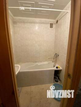 2-к квартира, вторичка, 47м2, 8/9 этаж