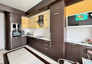 3-к квартира, вторичка, 95м2, 9/23 этаж