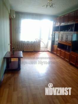 4-к квартира, вторичка, 59м2, 5/5 этаж