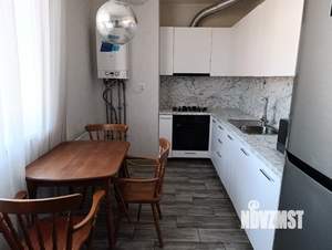 2-к квартира, вторичка, 57м2, 7/10 этаж