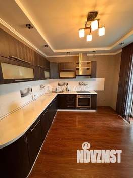 3-к квартира, вторичка, 85м2, 1/3 этаж