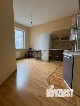 2-к квартира, вторичка, 79м2, 9/15 этаж