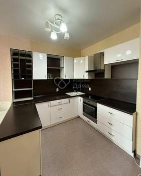 3-к квартира, вторичка, 65м2, 14/15 этаж