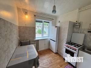2-к квартира, вторичка, 42м2, 1/3 этаж