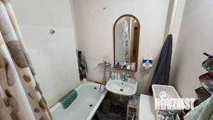 2-к квартира, вторичка, 66м2, 1/10 этаж