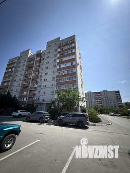 2-к квартира, вторичка, 52м2, 1/10 этаж