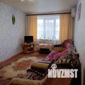 2-к квартира, вторичка, 42м2, 3/5 этаж