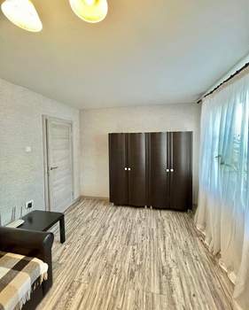 3-к квартира, вторичка, 62м2, 4/5 этаж
