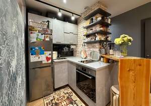 2-к квартира, вторичка, 58м2, 8/17 этаж