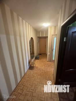 3-к квартира, вторичка, 56м2, 1/9 этаж