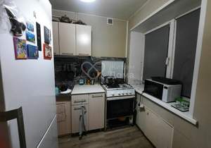 2-к квартира, вторичка, 42м2, 1/5 этаж