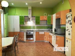 2-к квартира, вторичка, 80м2, 1/4 этаж