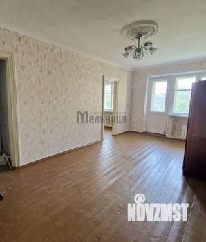 2-к квартира, вторичка, 43м2, 3/5 этаж