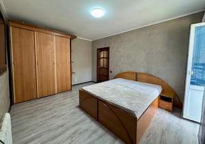 2-к квартира, вторичка, 52м2, 1/16 этаж