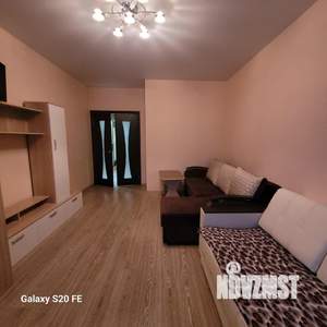 2-к квартира, вторичка, 61м2, 2/18 этаж