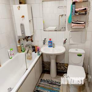 3-к квартира, вторичка, 59м2, 5/5 этаж