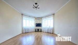 3-к квартира, вторичка, 102м2, 10/16 этаж