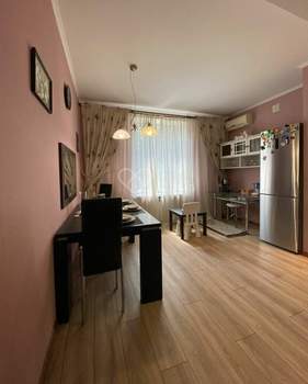 2-к квартира, вторичка, 60м2, 2/5 этаж
