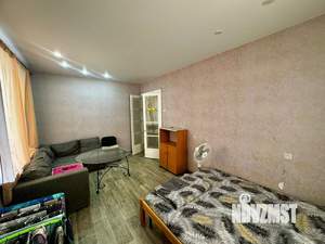 4-к квартира, вторичка, 93м2, 1/6 этаж