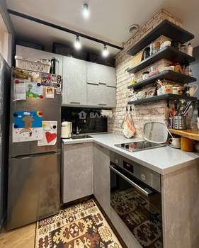 2-к квартира, вторичка, 58м2, 8/17 этаж