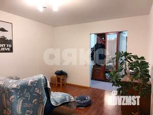 2-к квартира, вторичка, 49м2, 1/9 этаж