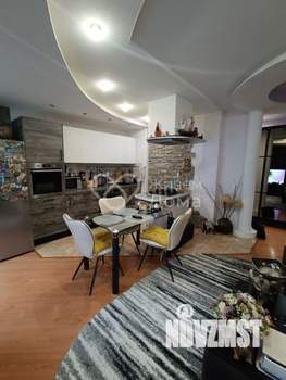 3-к квартира, вторичка, 64м2, 6/9 этаж