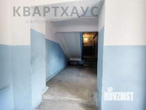 2-к квартира, вторичка, 61м2, 1/5 этаж