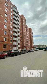 3-к квартира, вторичка, 74м2, 1/10 этаж