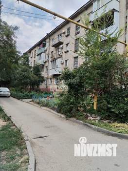 2-к квартира, вторичка, 41м2, 1/4 этаж