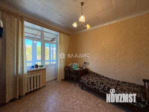 2-к квартира, вторичка, 55м2, 3/3 этаж