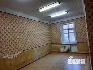 2-к квартира, вторичка, 60м2, 1/4 этаж