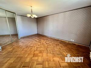 1-к квартира, вторичка, 76м2, 9/10 этаж