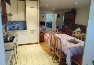 3-к квартира, вторичка, 80м2, 3/9 этаж