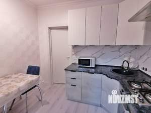 2-к квартира, вторичка, 60м2, 1/5 этаж