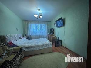 4-к квартира, вторичка, 90м2, 1/10 этаж