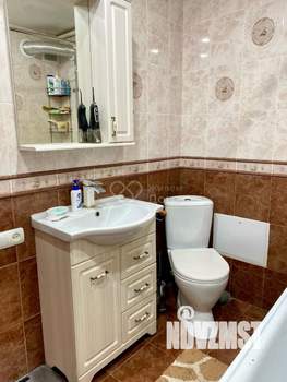 3-к квартира, вторичка, 56м2, 2/5 этаж