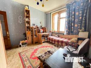 4-к квартира, вторичка, 154м2, 1/4 этаж