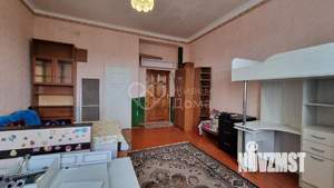 3-к квартира, вторичка, 23м2, 4/4 этаж