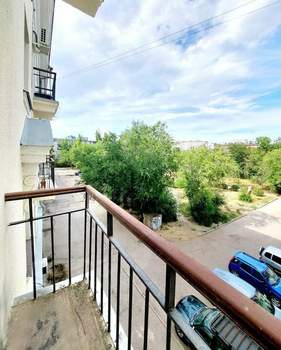 2-к квартира, вторичка, 53м2, 3/5 этаж