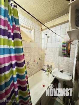 2-к квартира, вторичка, 45м2, 1/5 этаж