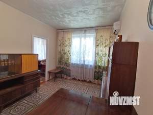 4-к квартира, вторичка, 62м2, 1/5 этаж