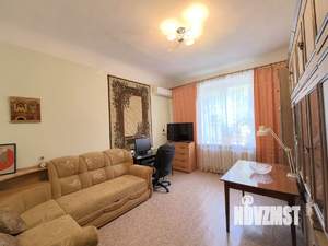 2-к квартира, вторичка, 59м2, 1/5 этаж