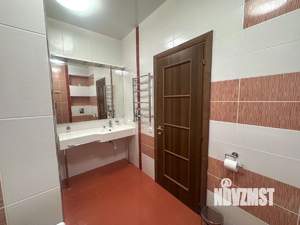 3-к квартира, вторичка, 107м2, 10/17 этаж