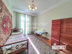 2-к квартира, вторичка, 63м2, 4/4 этаж