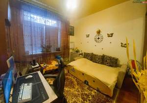 2-к квартира, вторичка, 37м2, 1/5 этаж