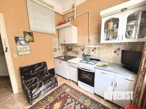2-к квартира, вторичка, 59м2, 1/5 этаж