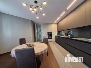 2-к квартира, вторичка, 95м2, 15/17 этаж